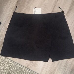 Zara Black Mini Skort